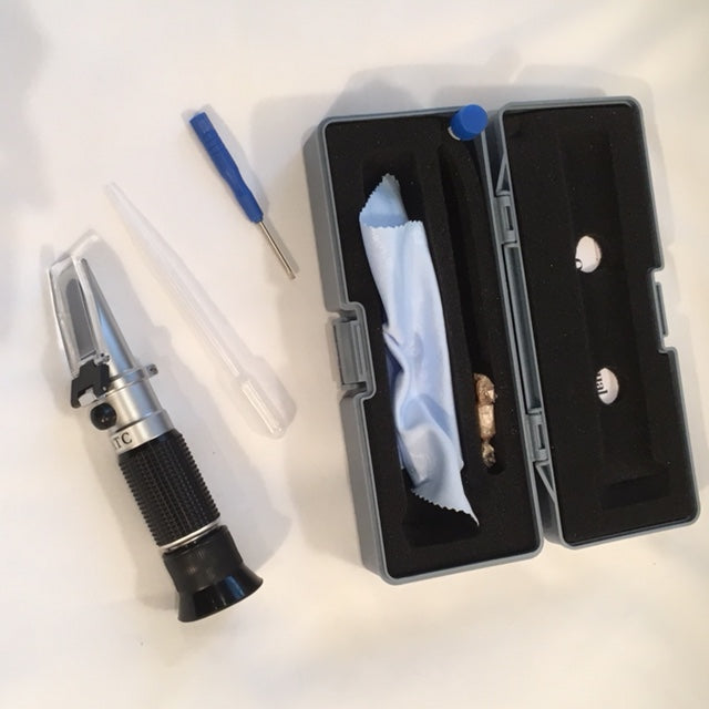 Refractometer